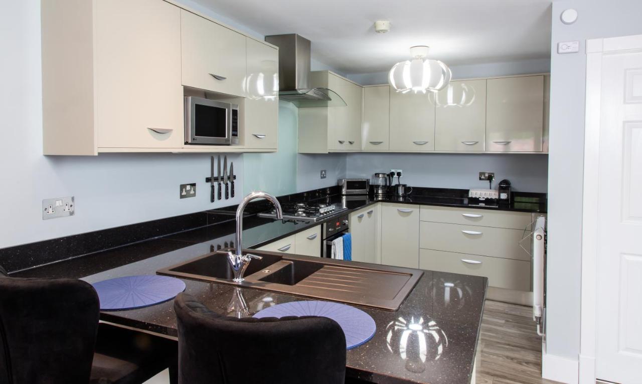 Ferienwohnung The Courtyard Lymm Exterior foto