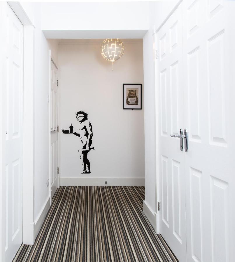 Ferienwohnung The Courtyard Lymm Exterior foto